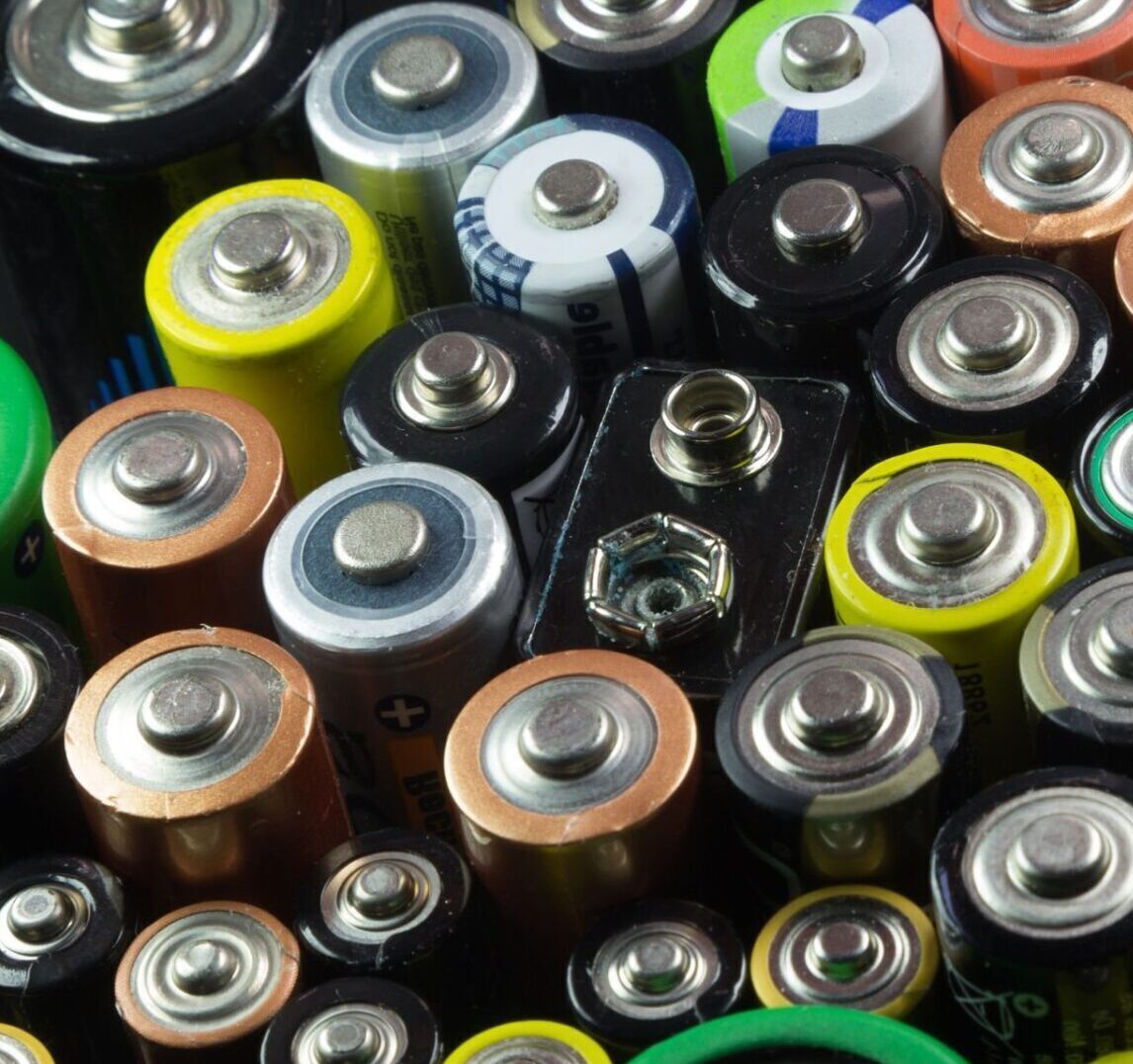 Foto mit vielen verschiedenen Batterien